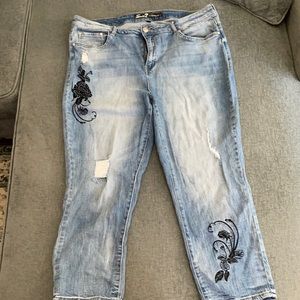 Seven7 high rise straight crop jeans.